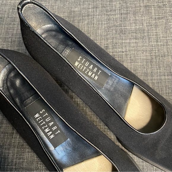 STUART WEITZMAN BLACK PUMPS - Picture 7 of 8